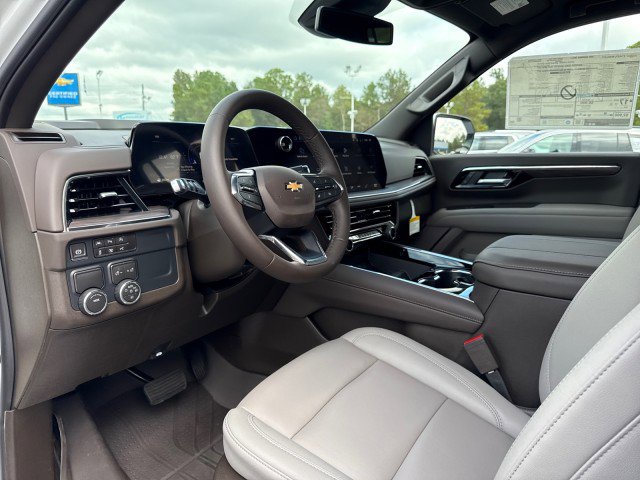 New 2026 Chevrolet Suburban LT w/ Comfort Package image 25