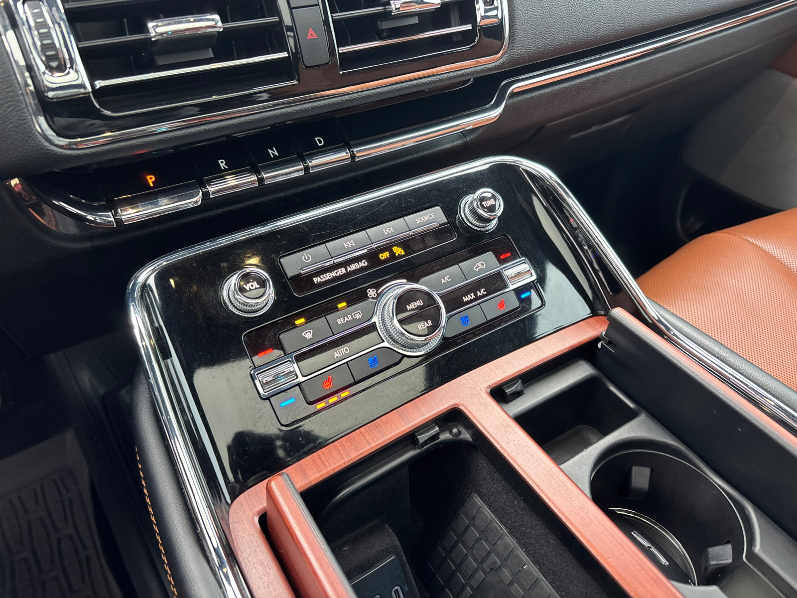 Used 2021 Lincoln Navigator L Reserve image 22