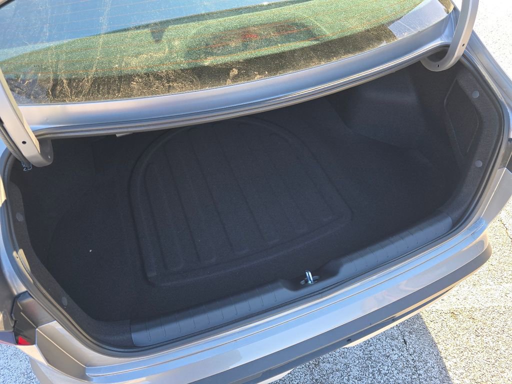 New 2025 Kia K4 LXS image 16