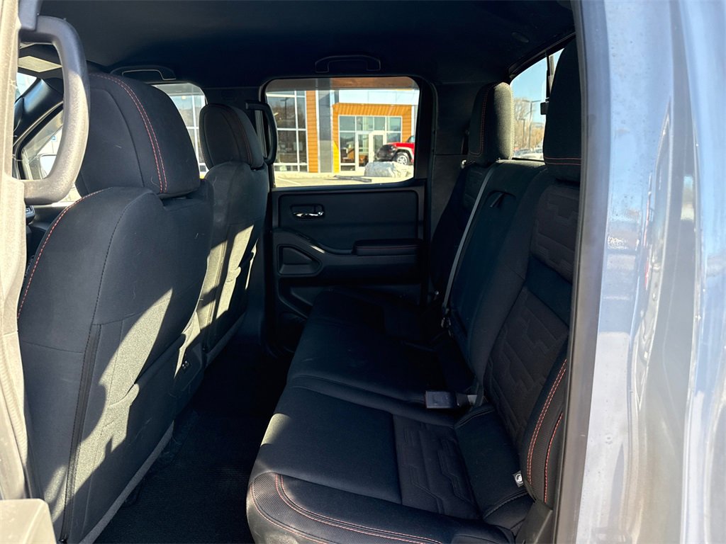 Used 2022 Nissan Frontier PRO-4X w/ Off-Road Protection Package image 10