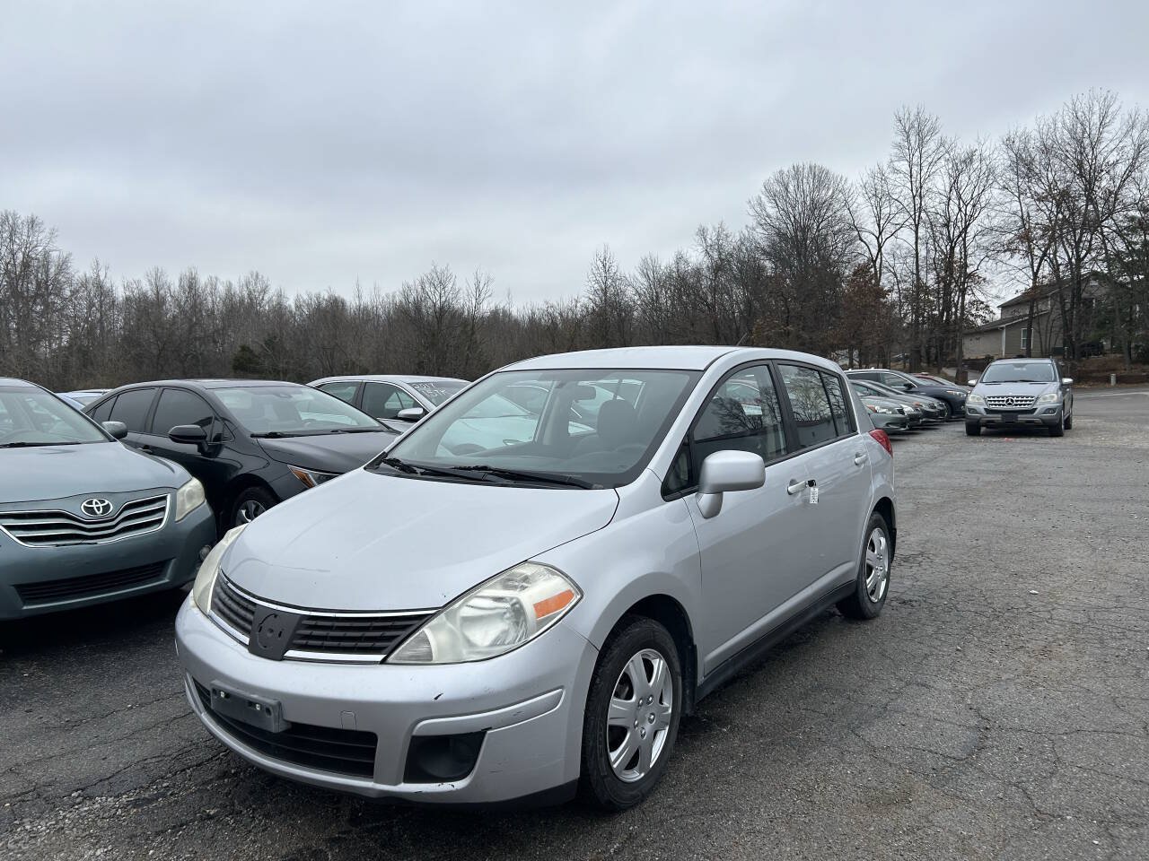 Used 2008 Nissan Versa 1.8 S w/ PWR Pkg FWD image 2