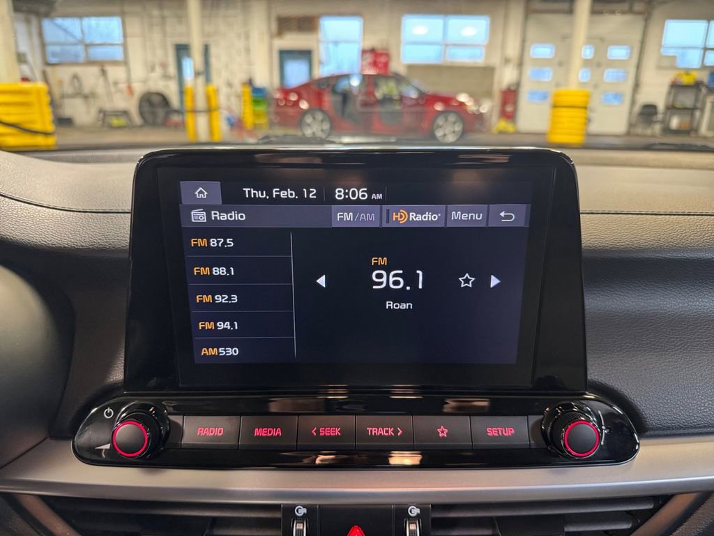 Certified 2023 Kia Forte LXS image 17