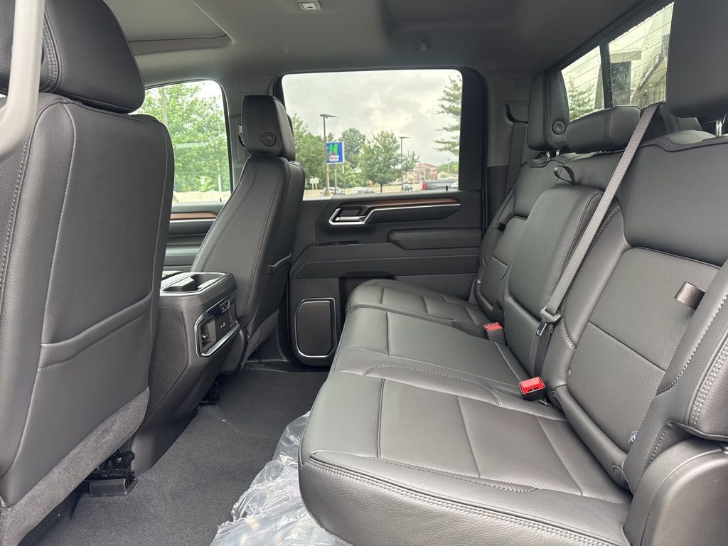 New 2025 GMC Sierra 2500 Denali w/ Denali Reserve Package image 25