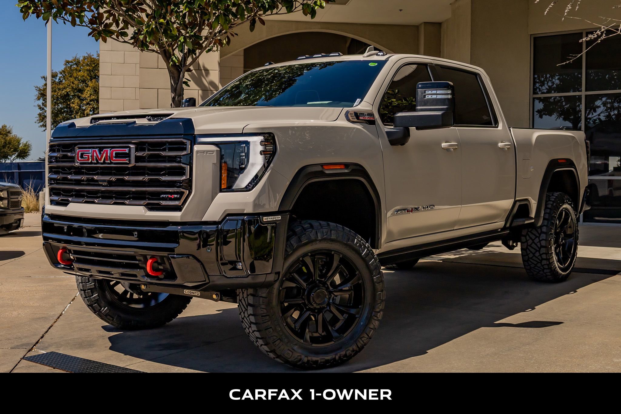 Used 2026 GMC Sierra 2500 AT4X image 5