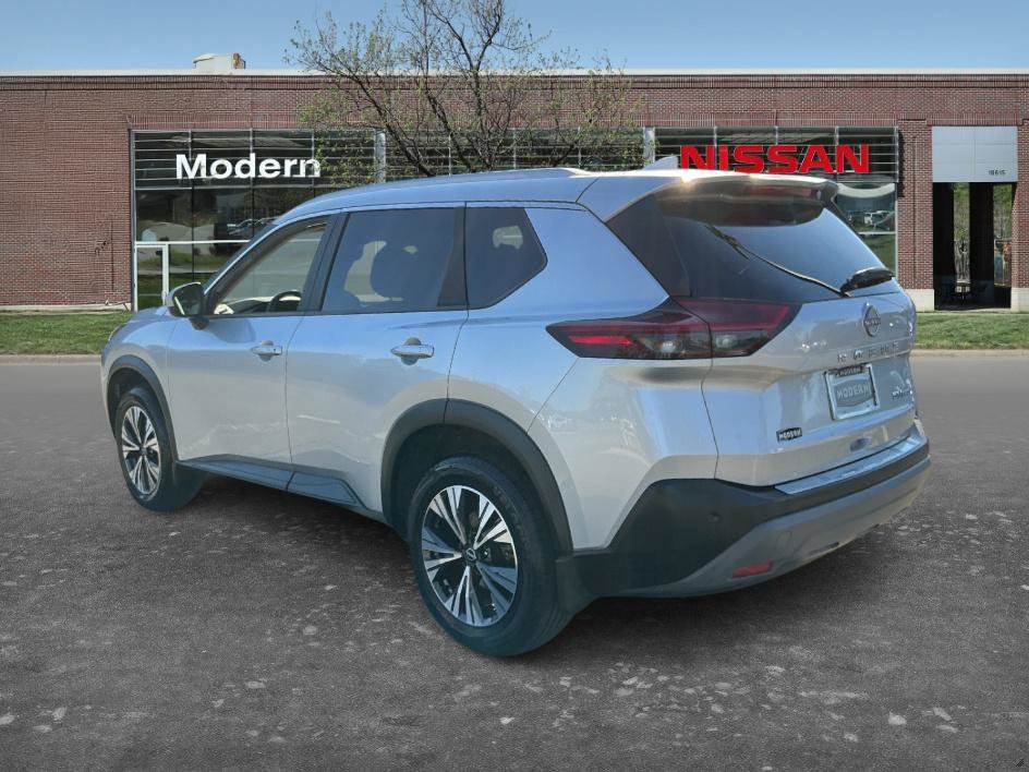 Certified 2023 Nissan Rogue SV w/ SV Premium B Package AWD/4WD image 2
