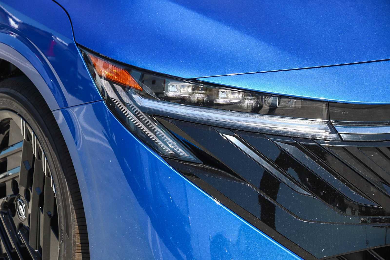 New 2027 Nissan Sentra SR FWD image 4