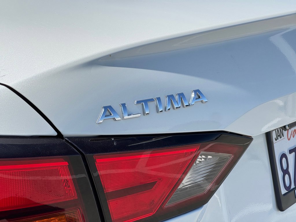 Used 2022 Nissan Altima 2.5 SL FWD image 23