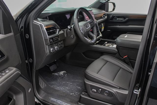 New 2026 GMC Yukon XL Denali w/ Denali Reserve Package AWD/4WD image 15