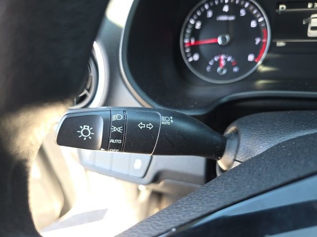 Used 2024 Kia Forte LXS FWD image 15