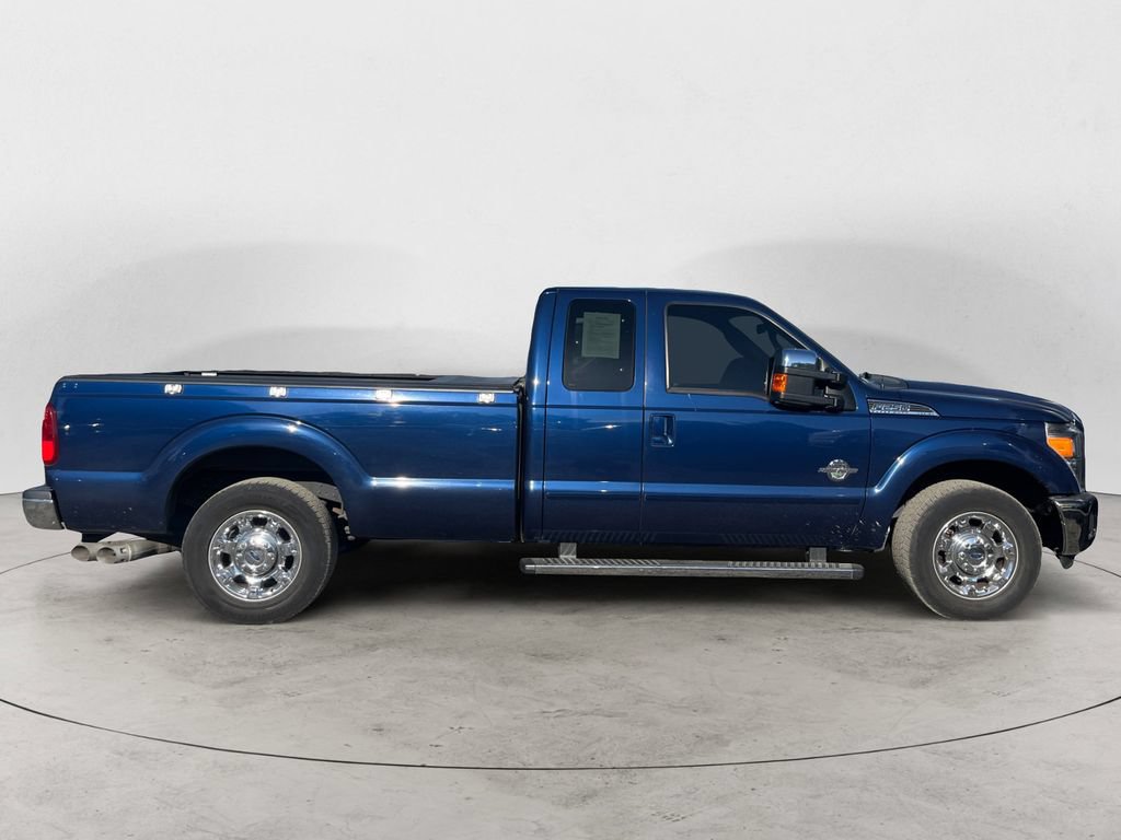 Used 2012 Ford F250 Lariat w/ Chrome Pkg RWD image 3
