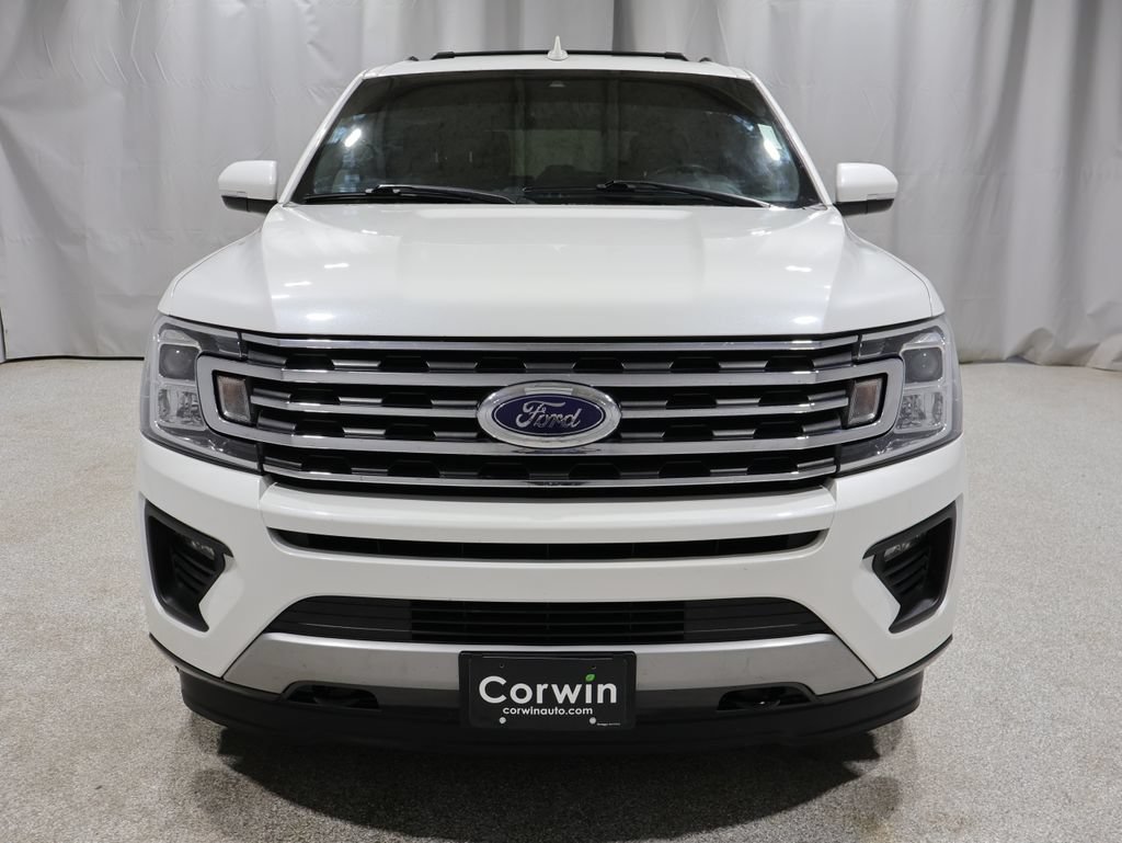 Used 2020 Ford Expedition XLT w/ Equipment Group 202A AWD/4WD image 8