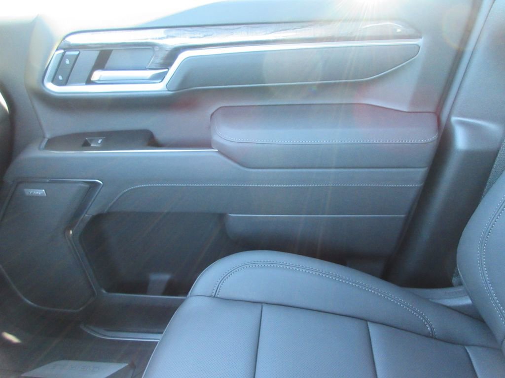 New 2026 Chevrolet Silverado 3500 LTZ w/ LTZ Plus Package AWD/4WD image 39