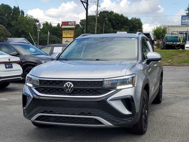Certified 2023 Volkswagen Taos SE w/ Panoramic Sunroof Package FWD image 36