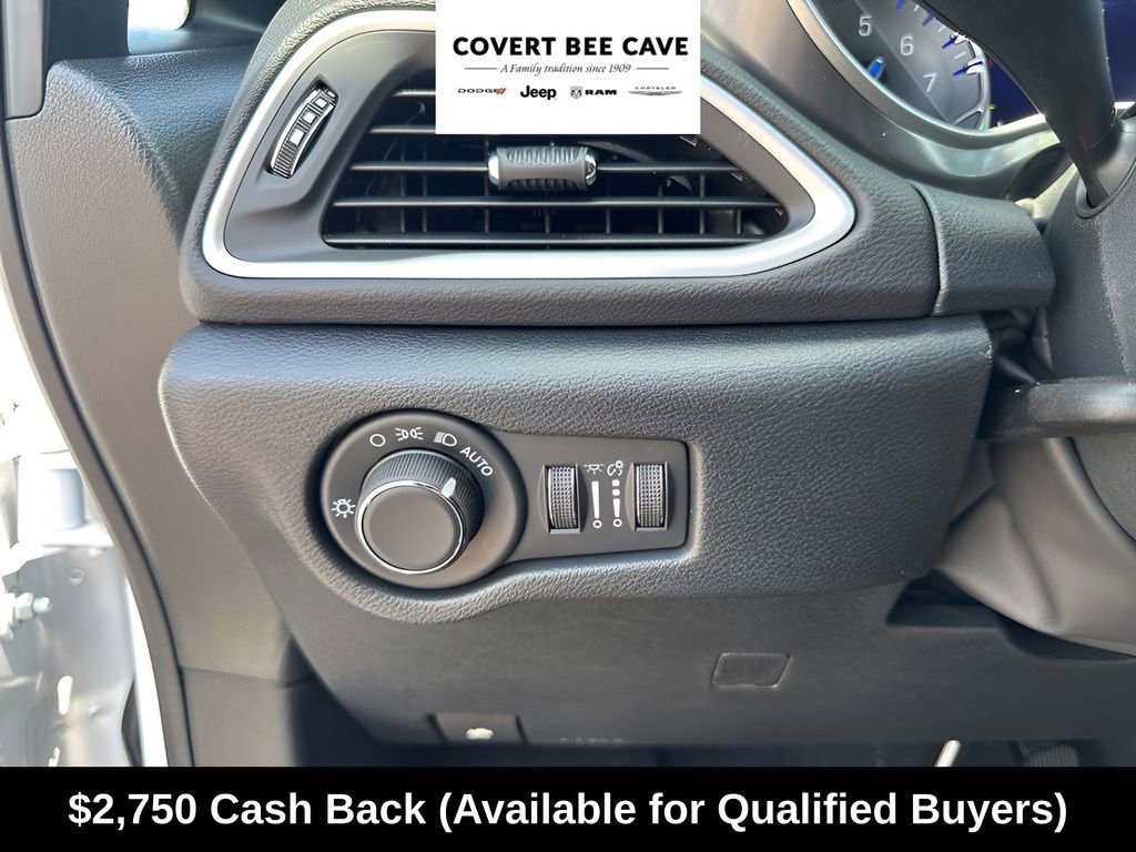 New 2026 Chrysler Voyager LX image 43