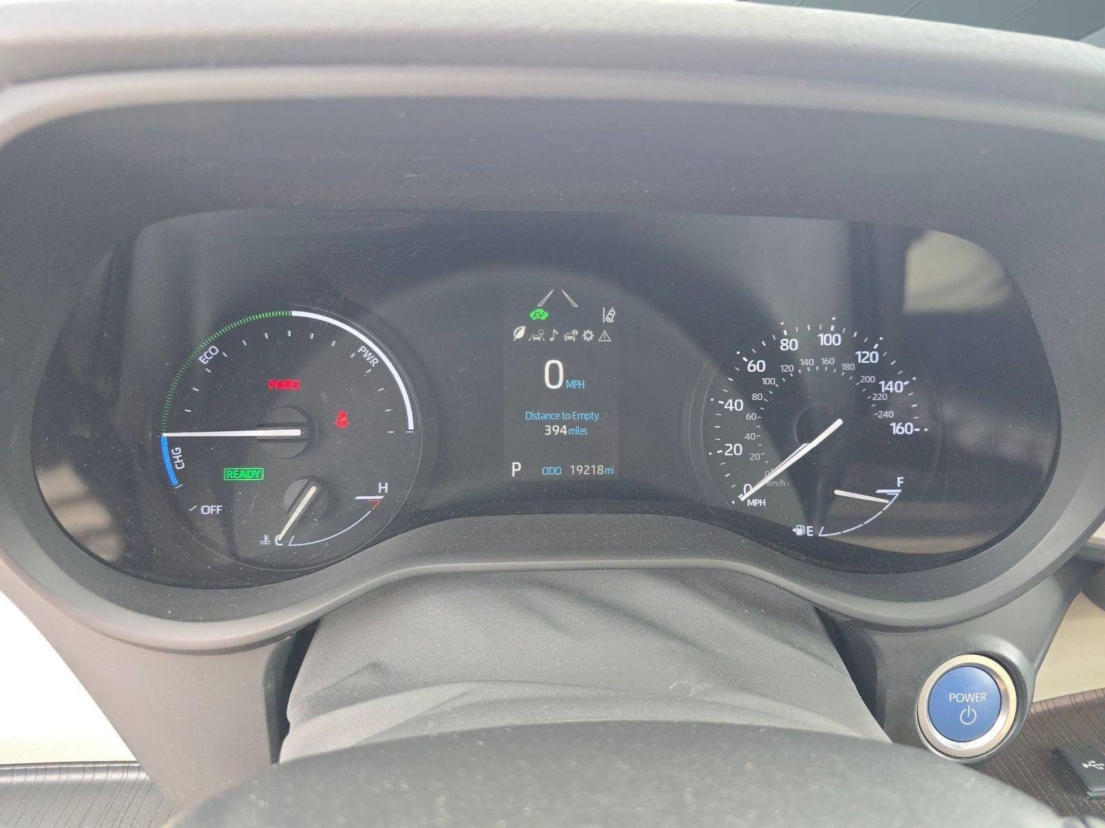 Used 2022 Toyota Sienna XLE w/ XLE Plus Package image 13