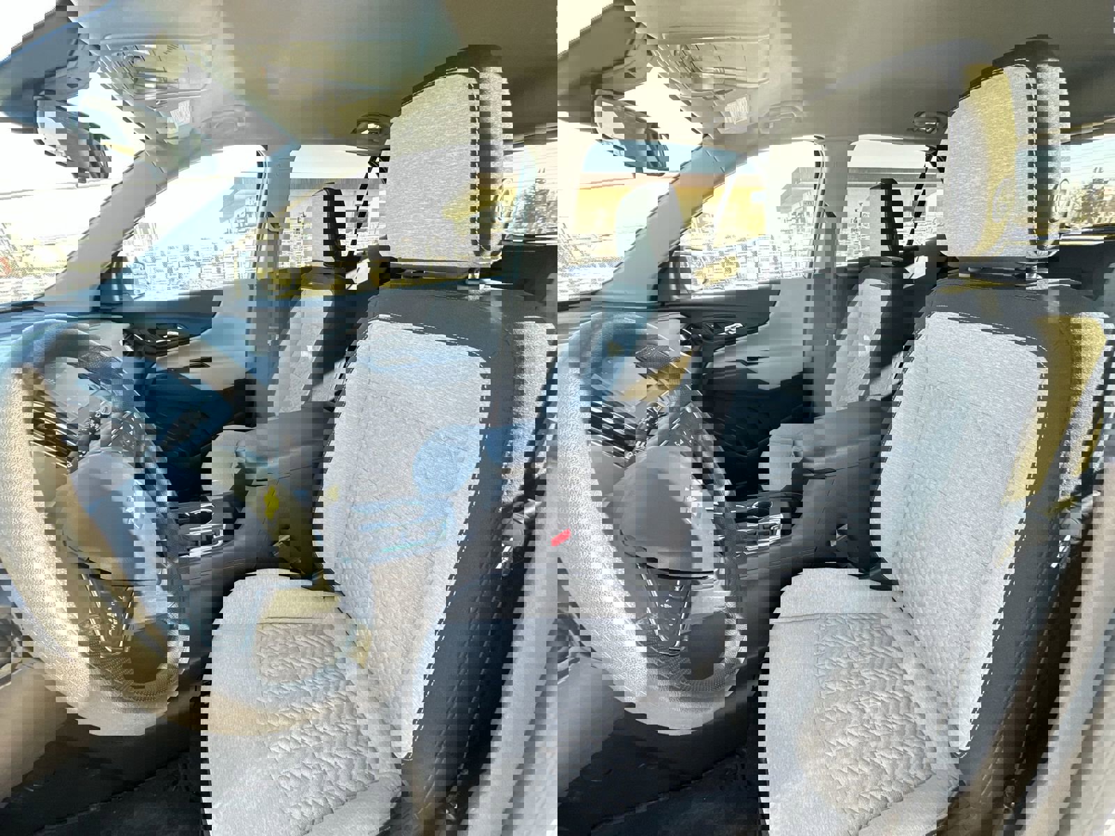 Used 2024 Chevrolet Equinox LS w/ LS Convenience Package FWD image 18