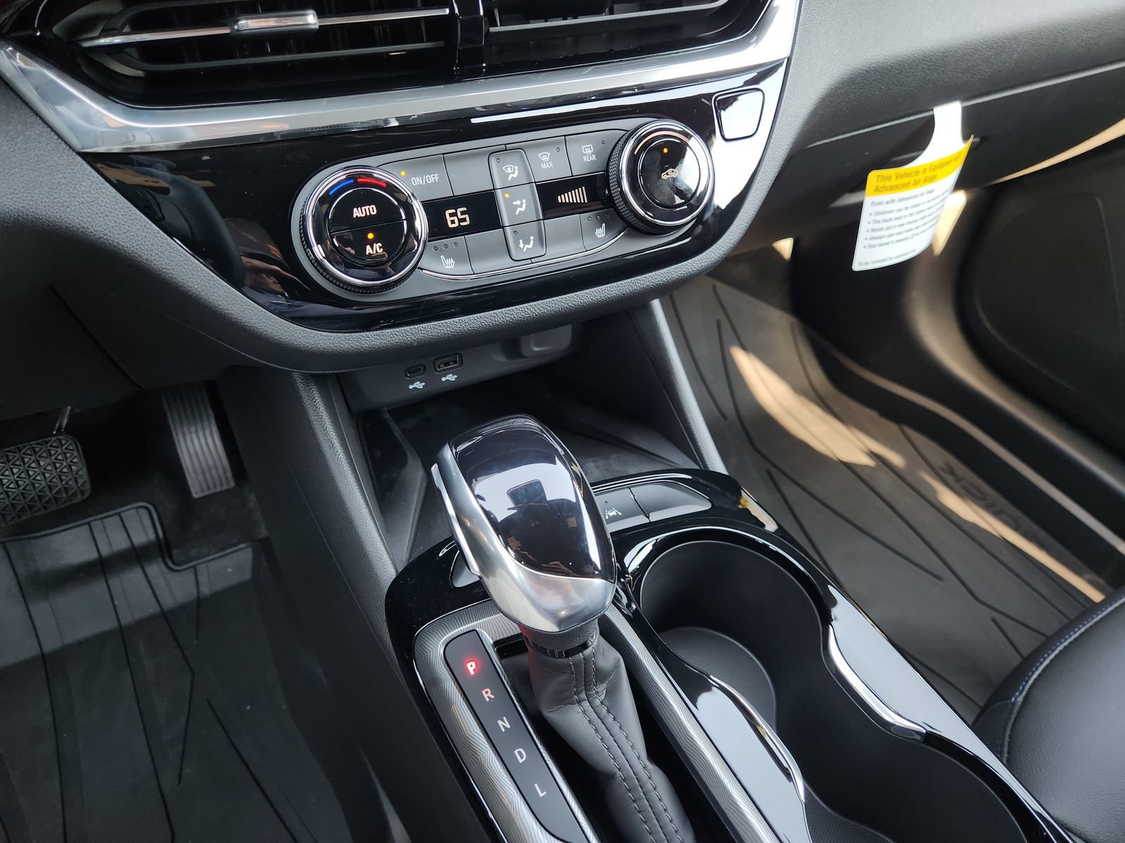 New 2026 Buick Envista Sport Touring w/ Convenience I Package FWD image 24