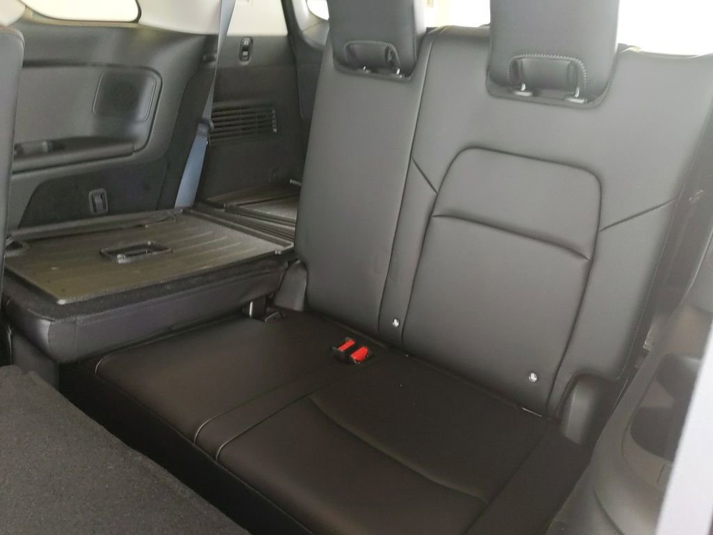 Used 2026 Nissan Pathfinder Platinum w/ Cargo Package AWD/4WD image 15