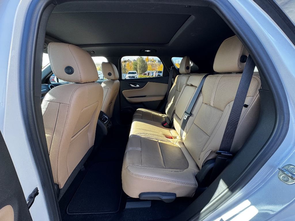 Used 2020 Chevrolet Blazer Premier w/ Driver Confidence II Package image 3