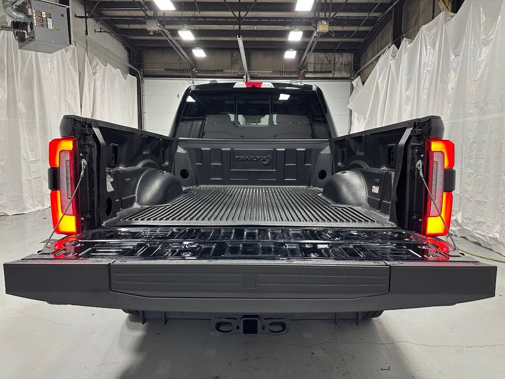 Used 2026 Ford F250 Platinum AWD/4WD image 48