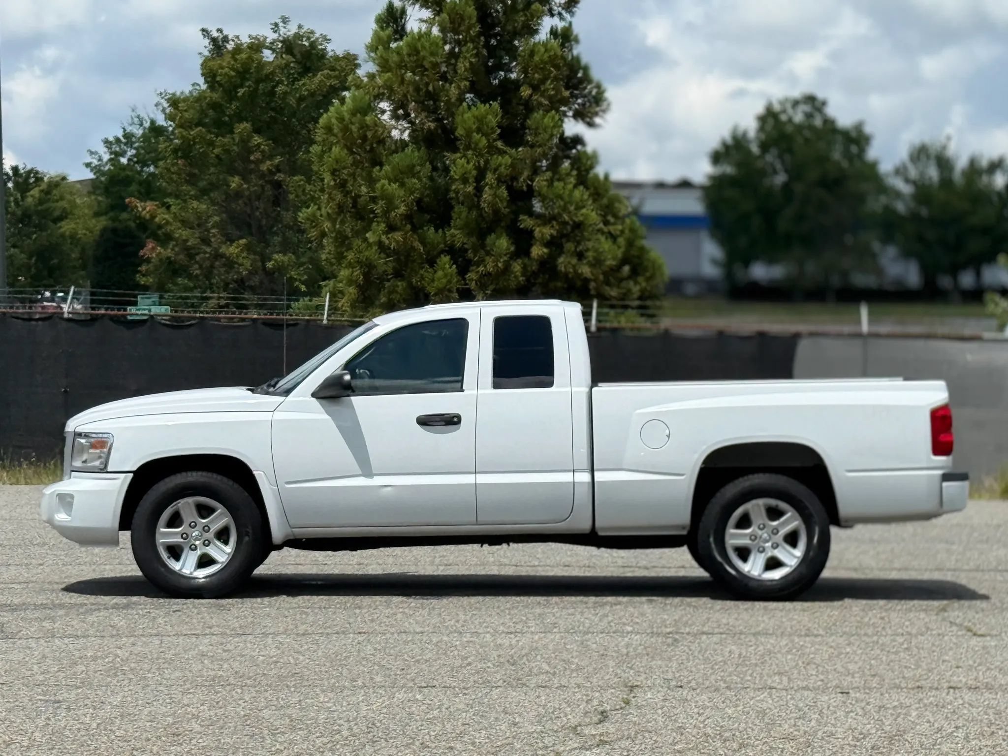 Used 2011 Dodge Dakota Big Horn RWD image 8
