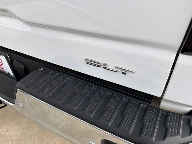 Used 2024 GMC Sierra 1500 SLT w/ SLT Premium Plus Package AWD/4WD image 8