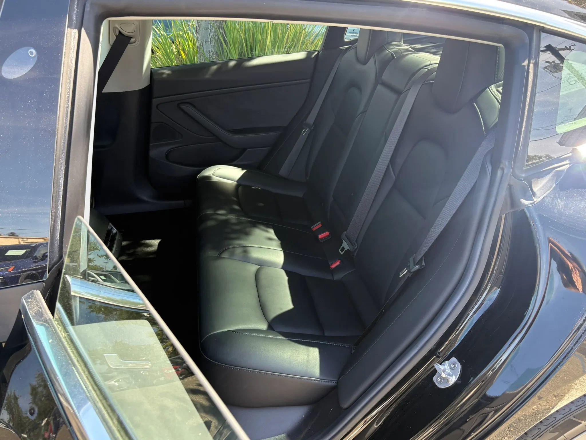 Used 2019 Tesla Model 3 Mid Range RWD image 12