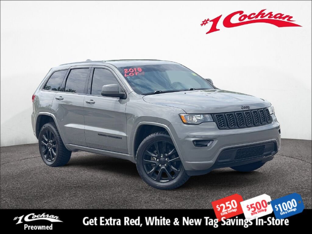Used 2019 Jeep Grand Cherokee Altitude AWD/4WD image 1