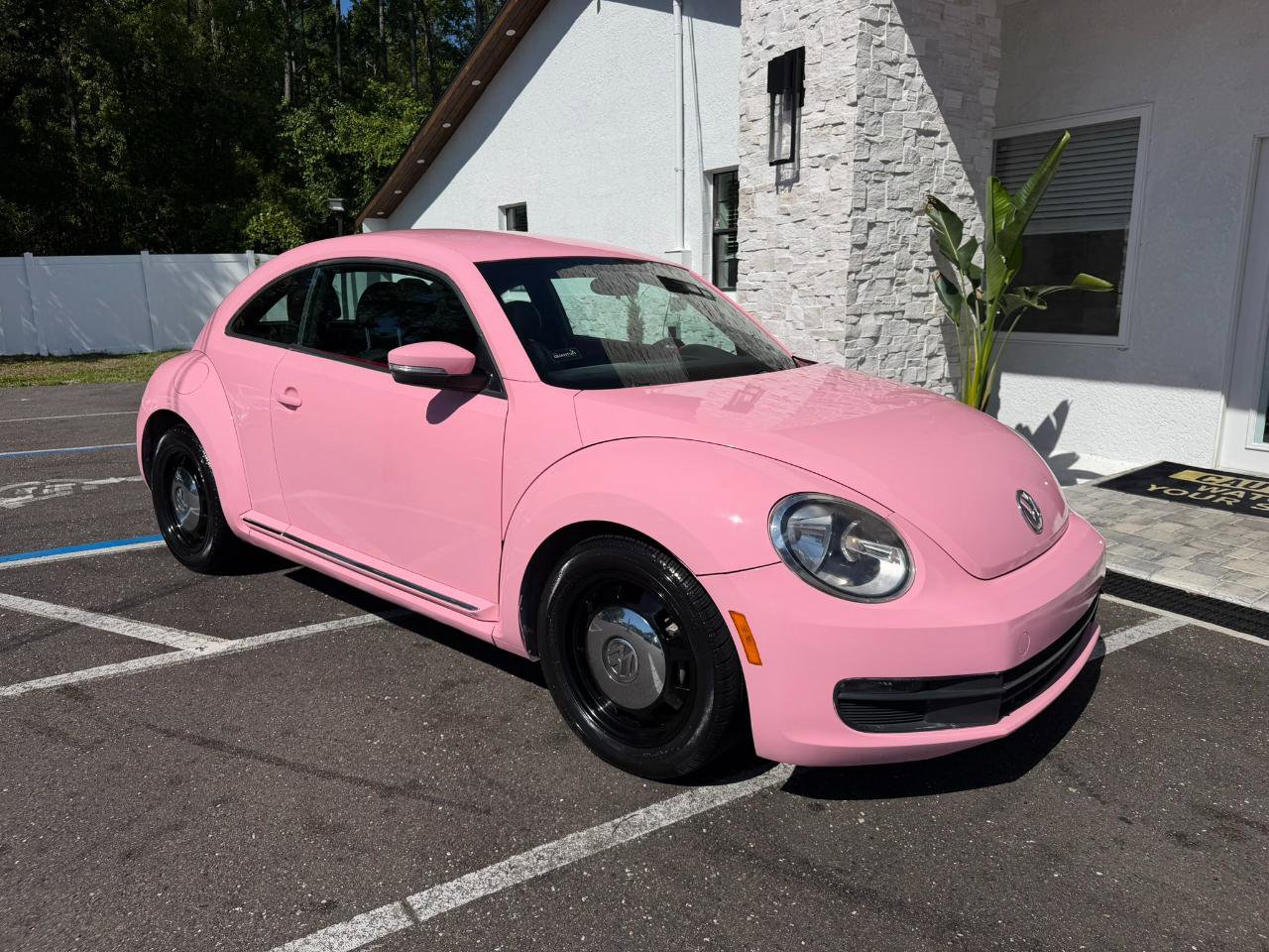 Used 2012 Volkswagen Beetle 2.5 FWD image 18