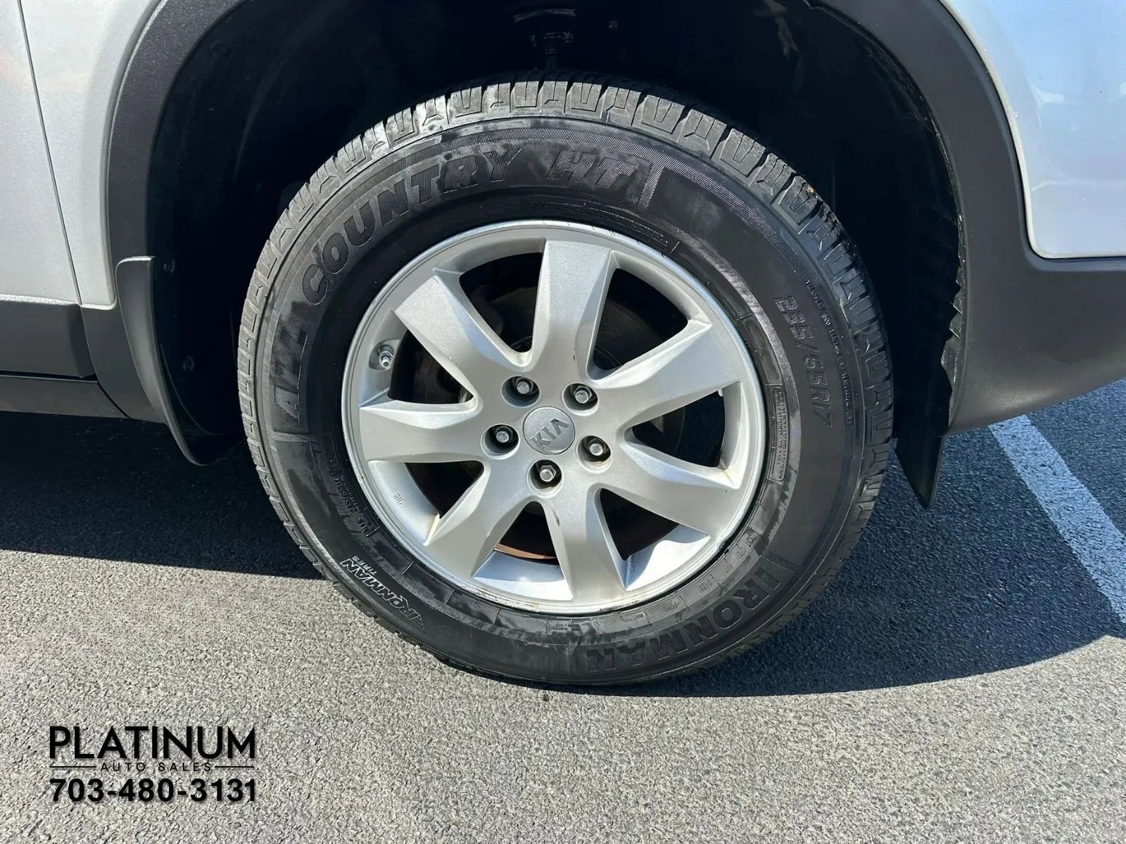 Used 2012 Kia Sorento LX image 20