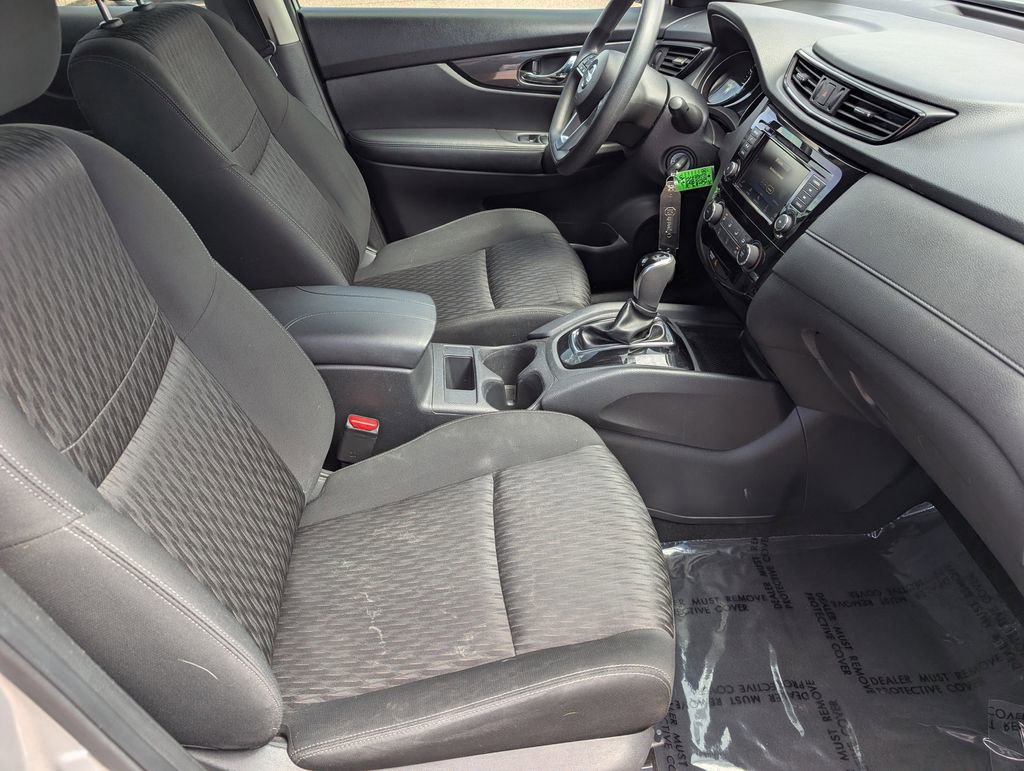 Used 2018 Nissan Rogue S image 12