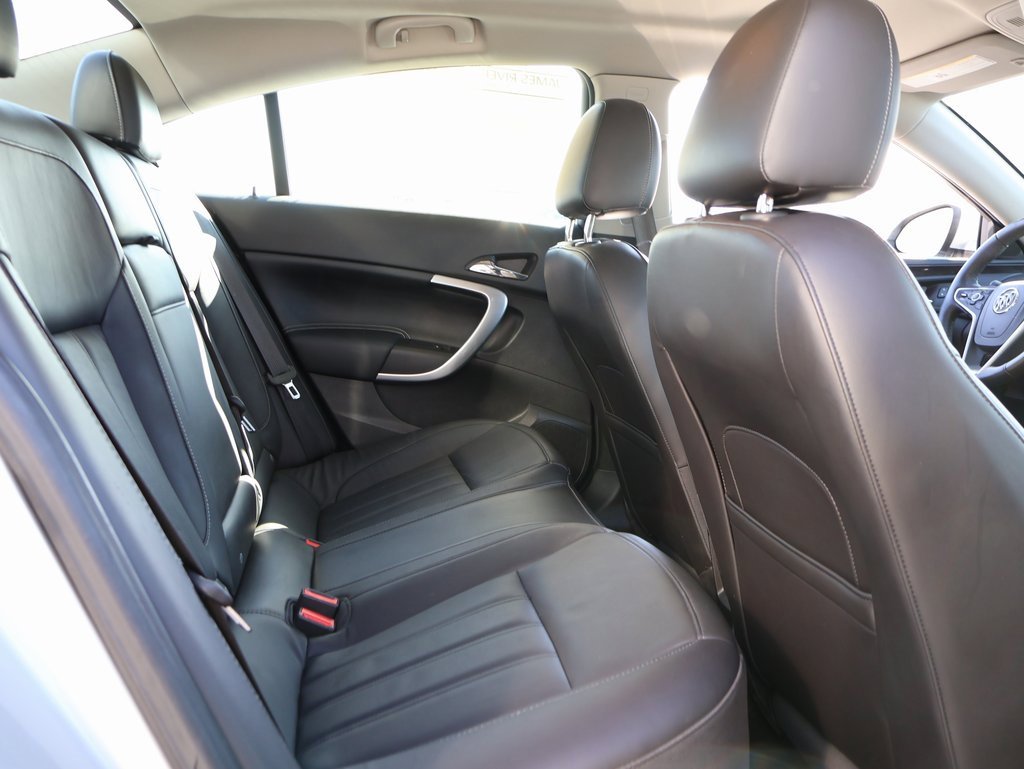 Used 2016 Buick Regal image 12