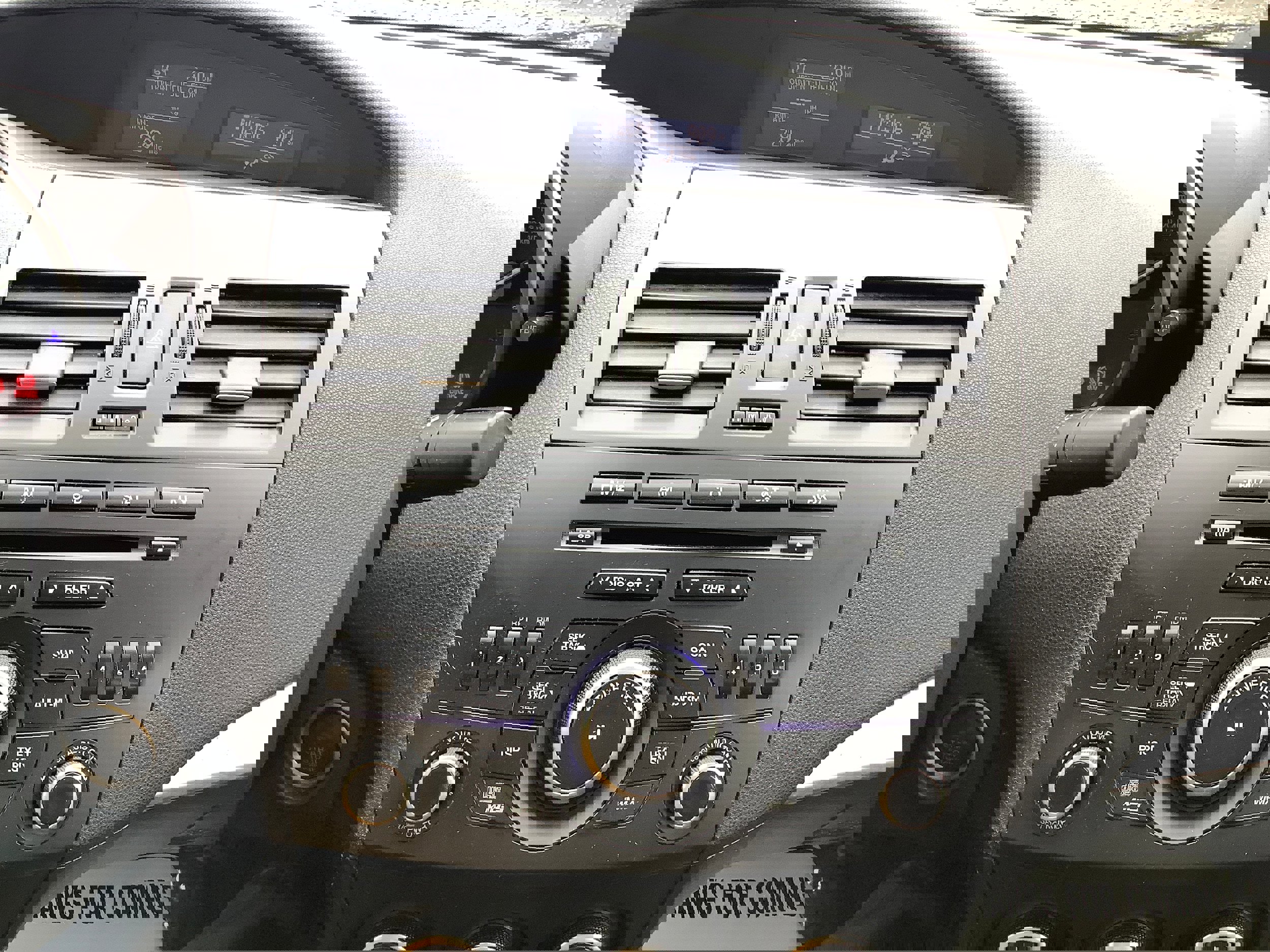 Used 2013 MAZDA MAZDA3 i Touring image 19