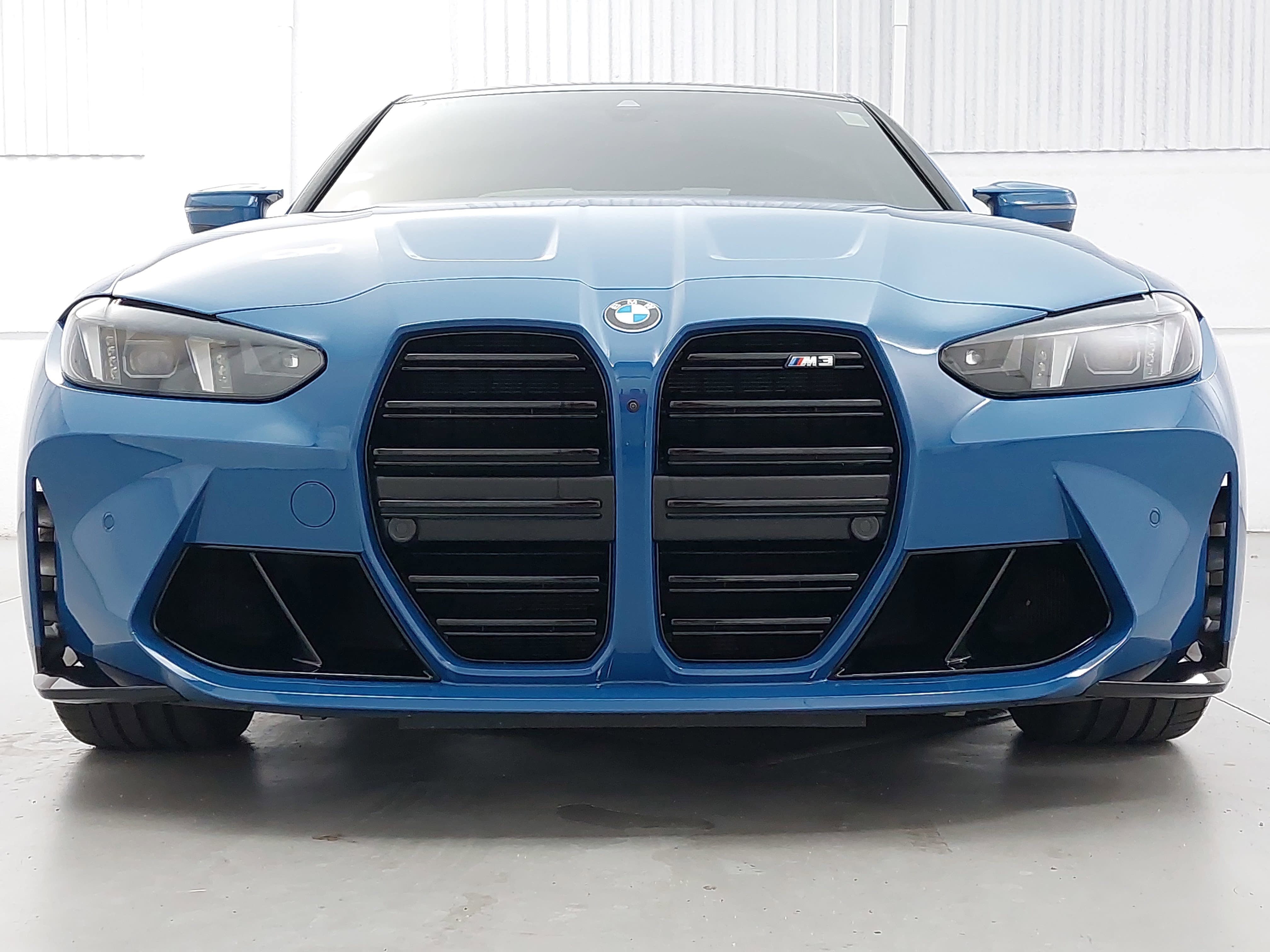 Used 2025 BMW M3 w/ Executive Package RWD image 10