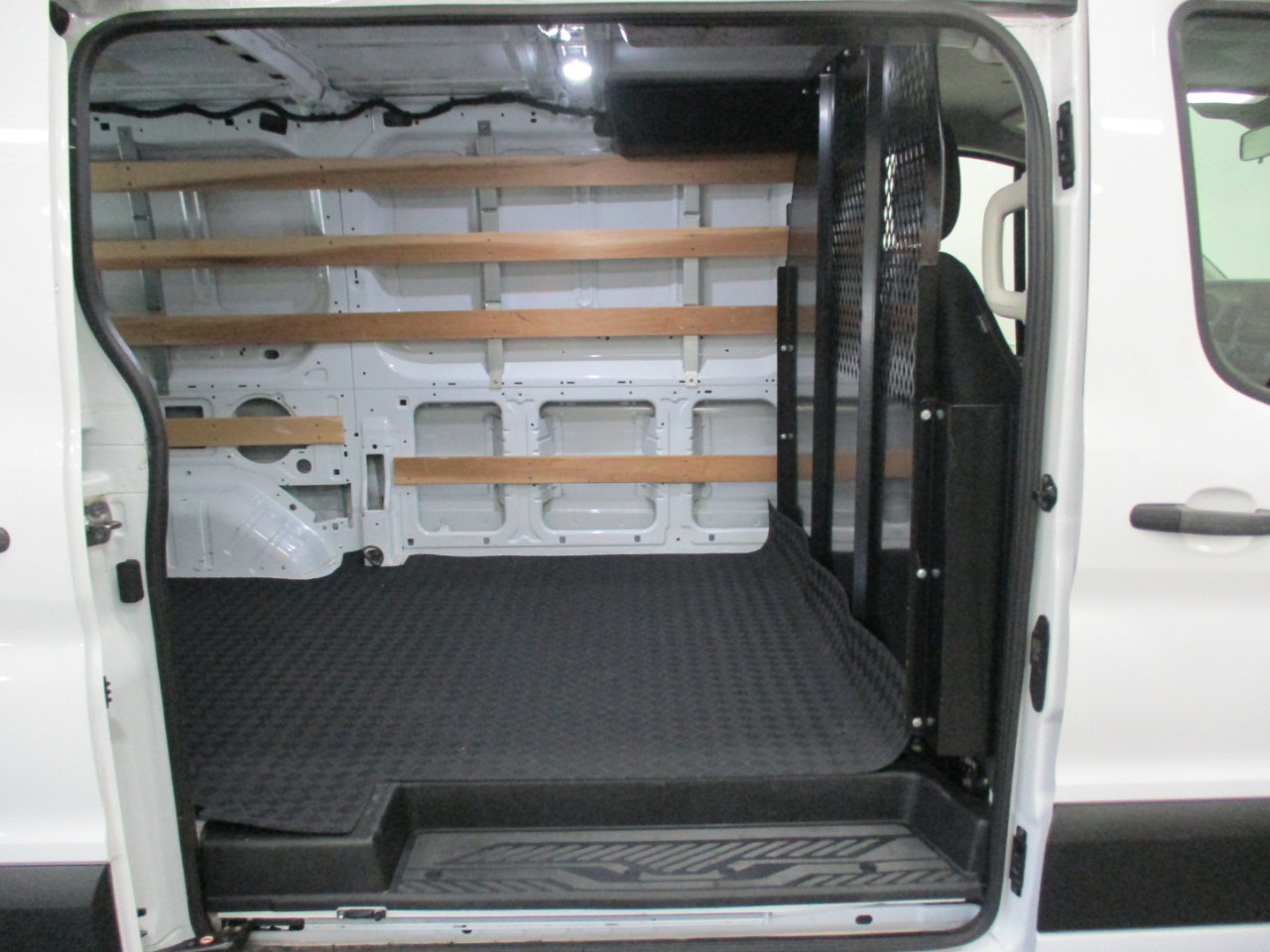 Used 2024 Ford Transit 250 Low Roof w/ Exterior Upgrade Package image 11