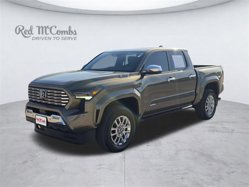 Used 2025 Toyota Tacoma Limited AWD/4WD image 1