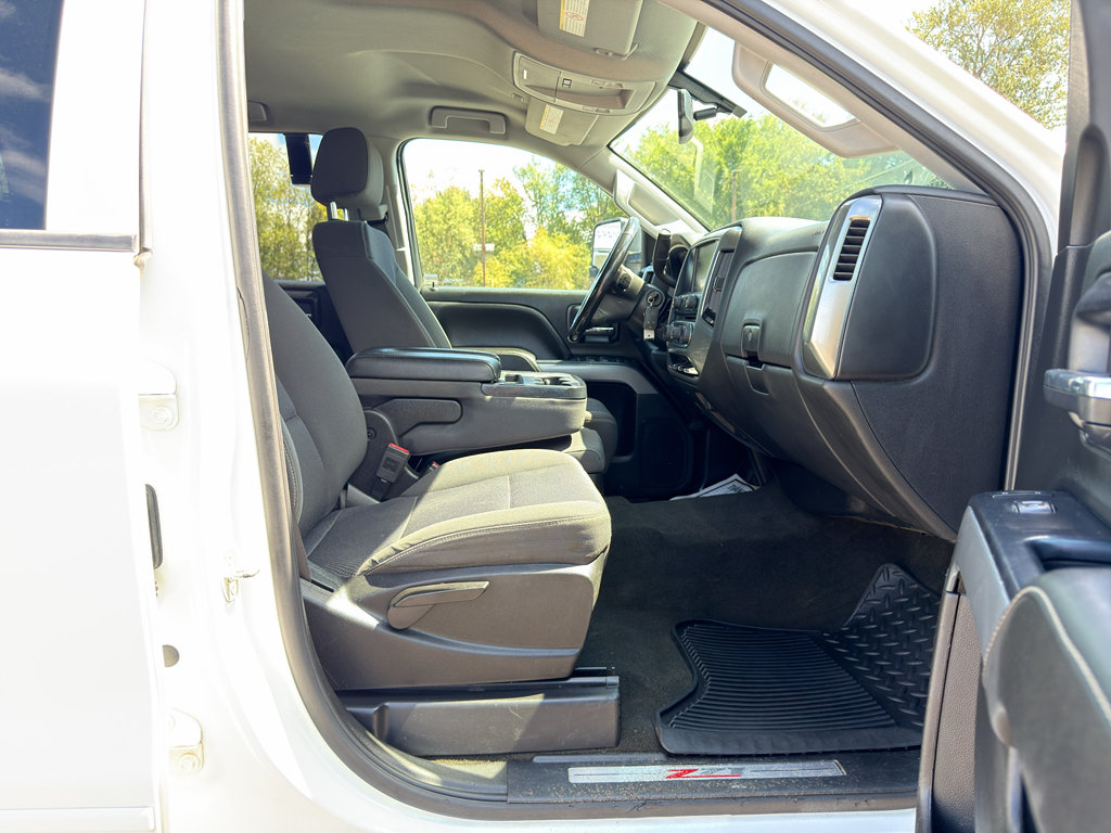 Used 2018 Chevrolet Silverado 3500 LT w/ LT Convenience Package AWD/4WD image 14