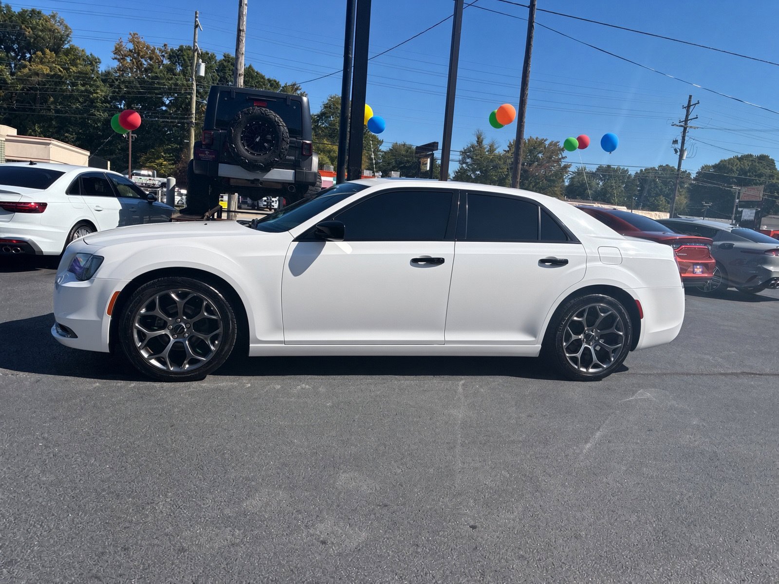 Used 2015 Chrysler 300 S RWD image 5