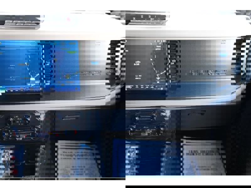 Used 2022 Ford Bronco Wildtrak image 23