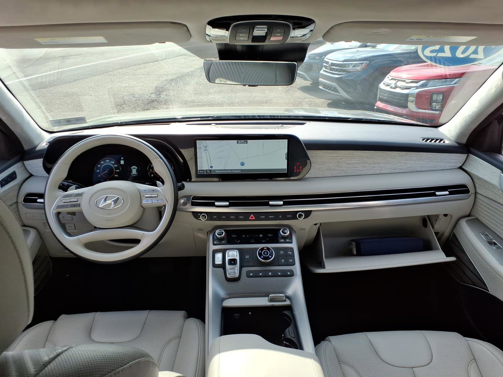 Used 2025 Hyundai Palisade Calligraphy AWD/4WD image 11