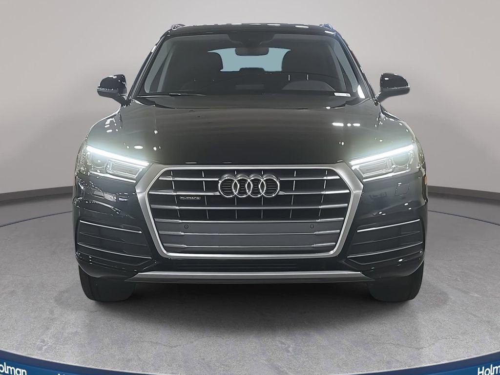 Used 2020 Audi Q5 2.0T Premium w/ Convenience Package image 3