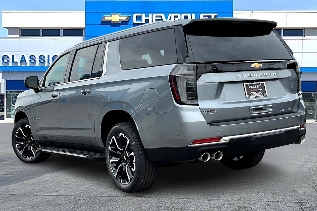 New 2025 Chevrolet Suburban Premier image 3