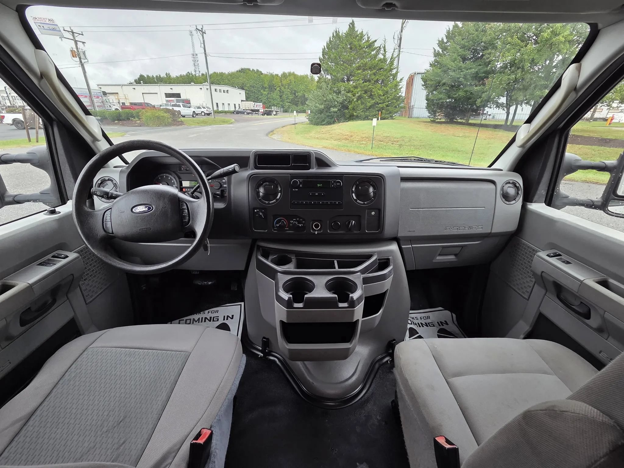 Used 2016 Ford E-350 and Econoline 350 Super Duty w/ Power Windows & Locks Group RWD image 15
