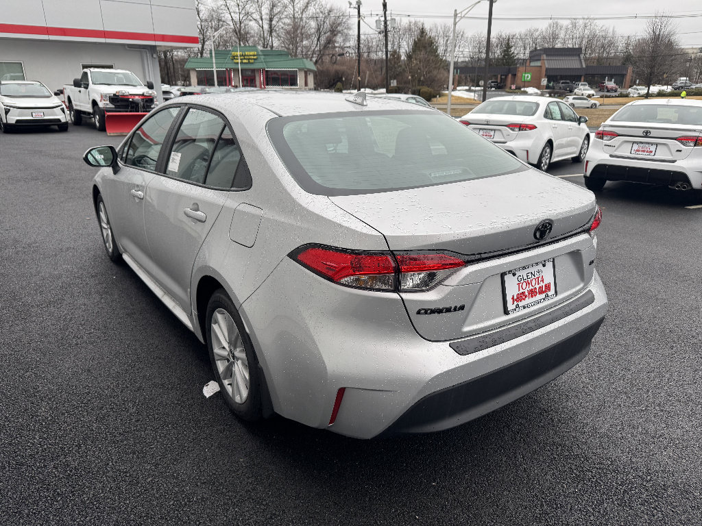 New 2026 Toyota Corolla LE w/ LE Premium Package FWD image 7