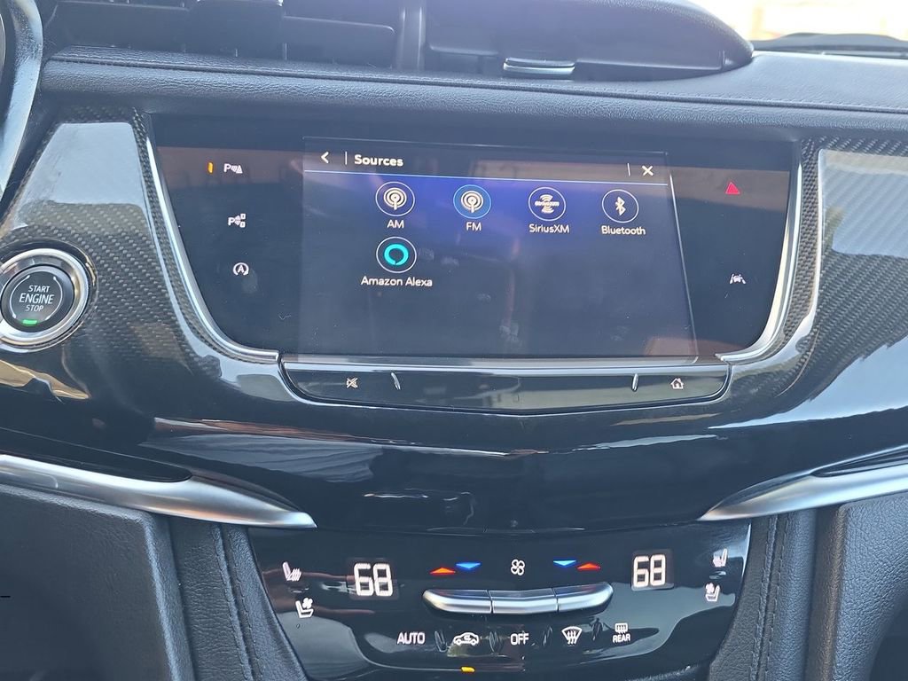Certified 2024 Cadillac XT6 Sport w/ Technology Package image 13