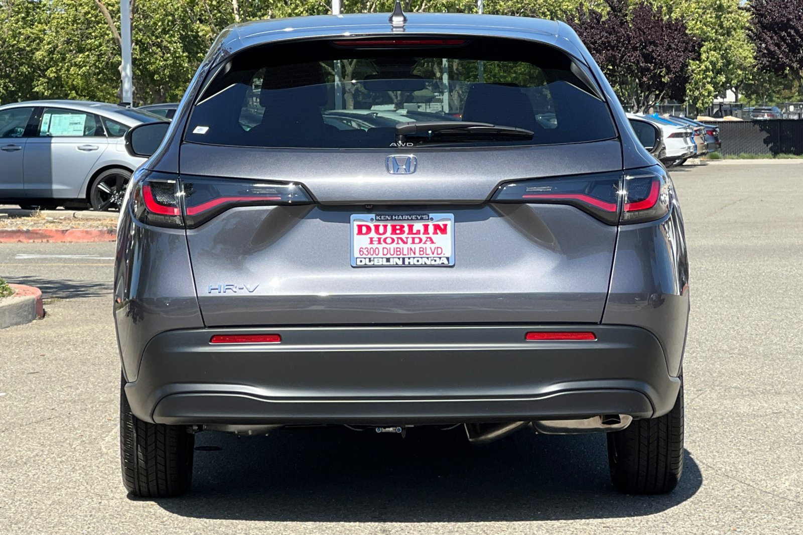 Used 2026 Honda HR-V LX image 5