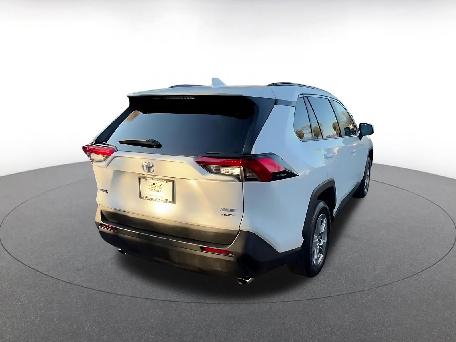 Used 2025 Toyota RAV4 XLE w/ Convenience Package image 12