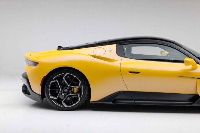 Used 2023 Maserati MC20 Coupe image 23