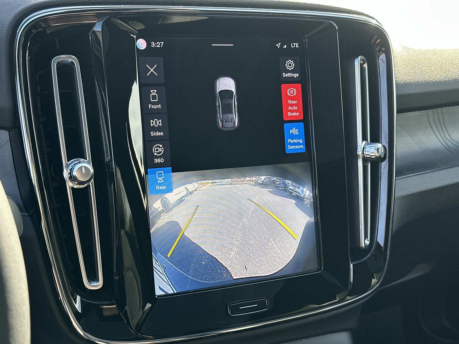 Certified 2023 Volvo C40 P8 Recharge Plus image 13