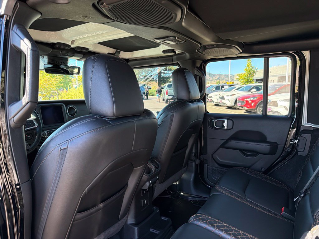 Used 2021 Jeep Wrangler Unlimited Sahara AWD/4WD image 21